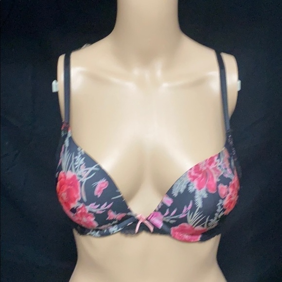 𝅺victoria’s Secret 32D Dream Angels push up bra - Picture 1 of 8